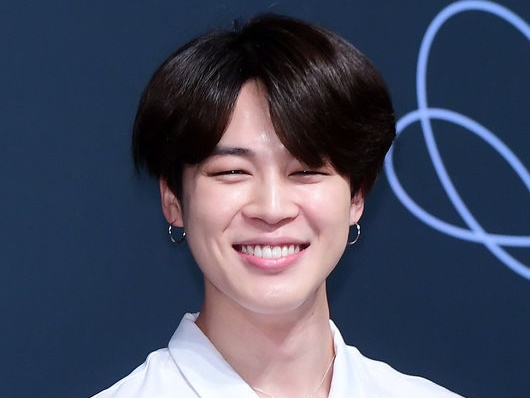 JIMIN、「笑うと目がなくなる“愛嬌職人”」投票で1位に！2位にランクインのBTSメンバーは…