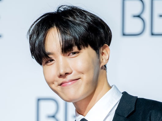 BTSのJ-HOPE、「K-POP最高のビジュアルスター」ファン投票で1位に！