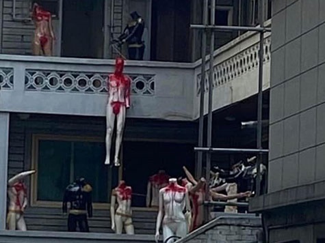 韓国のご近所トラブルで“抗議のデモンストレーション”…あまりに不気味すぎて非難殺到の大騒動に