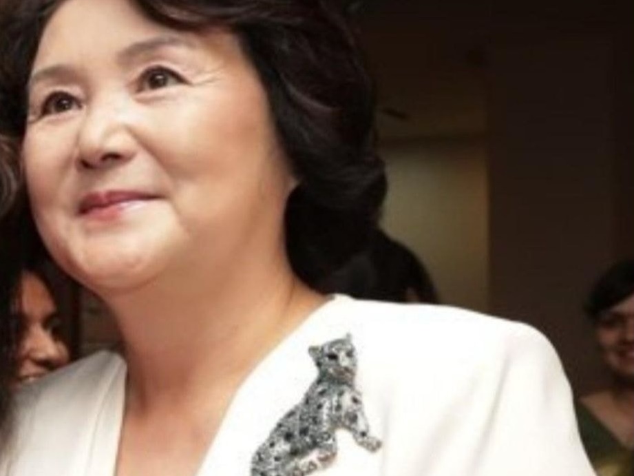 文在寅大統領の妻のブローチは2000万円？韓国ファーストレディの“衣装”が議論となった理由