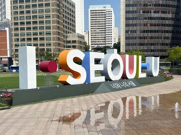 韓国ホテルで衝撃ハプニング…女性入浴中の部屋に男性職員が入室、ネット民の賛否両論なワケ