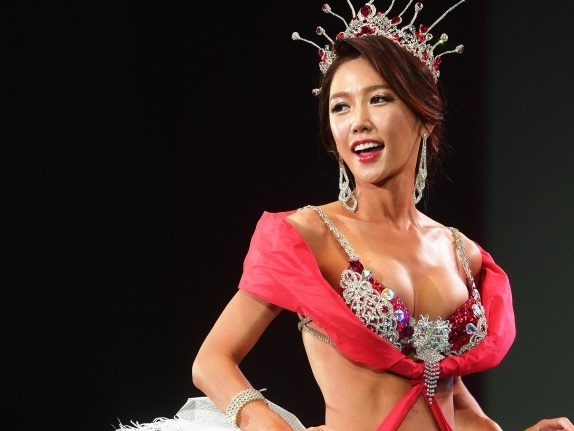 「マッスル教授」と呼ばれた美しき女神　筋トレ美女伝説③アン・インソン