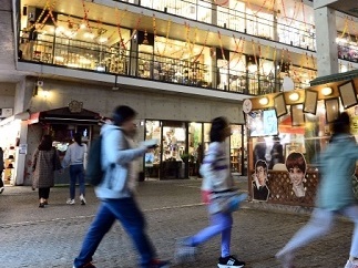 共働き家庭の割合50％以下の韓国、既婚男女が答えた「共働きとなった最大の理由」は…