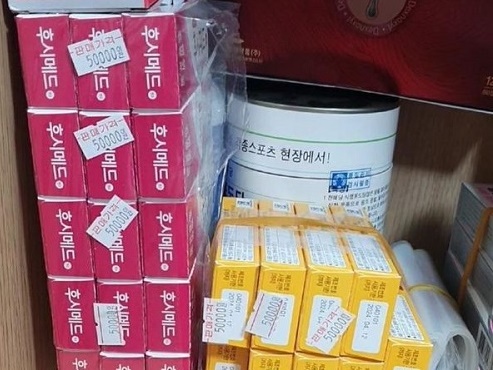 「薬剤師までグルだったのか」高額マスク販売に大バッシングが起きている韓国の場合